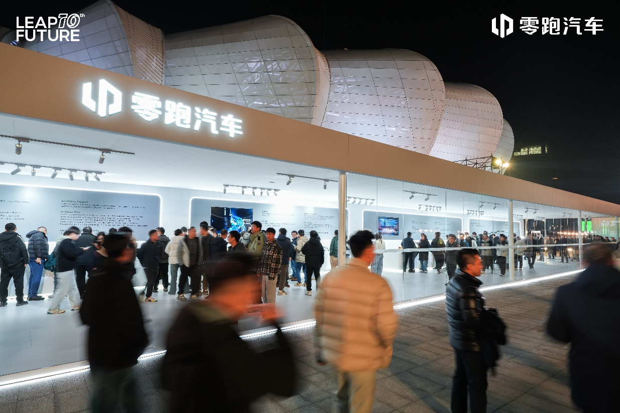 零跑剑指年销400万辆：高增长下的“马拉松”刚刚开始